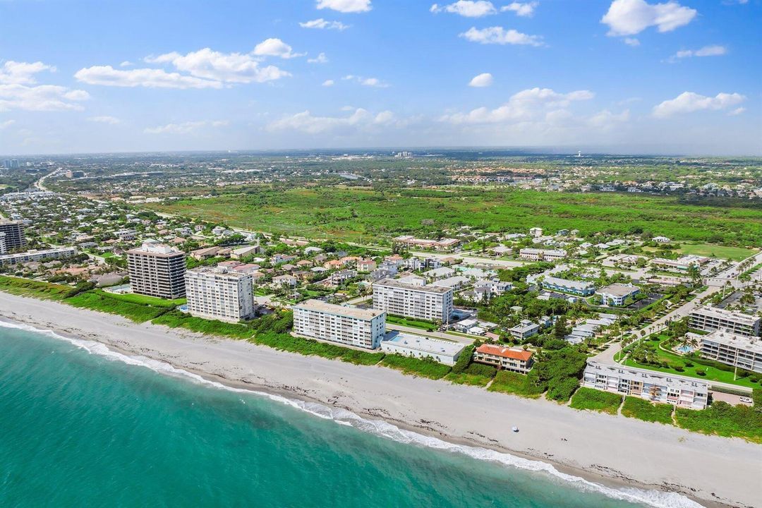 065-911OceanDr404-JunoBeach-FL-SMALL
