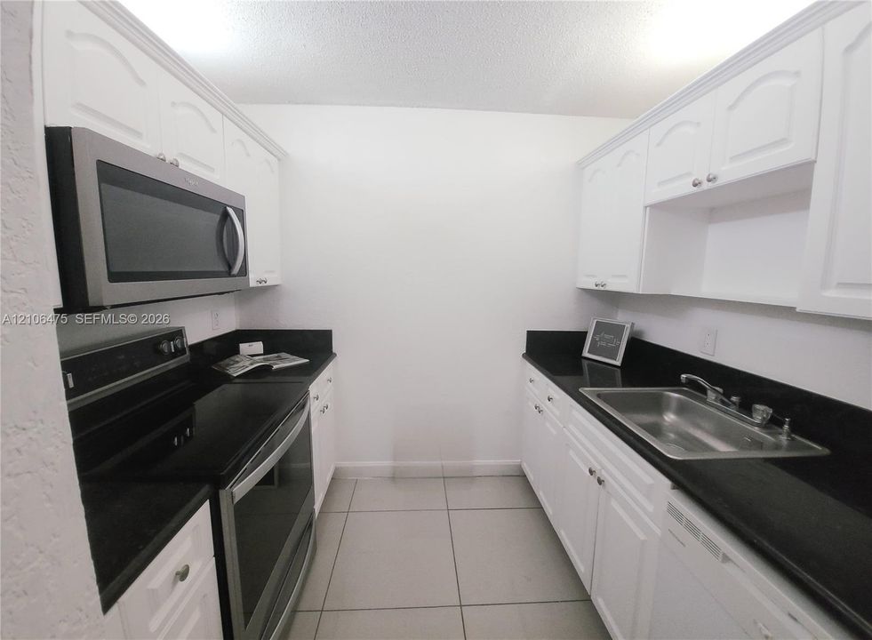 En Venta: $206,000 (1 camas, 1 baños, 760 Pies cuadrados)