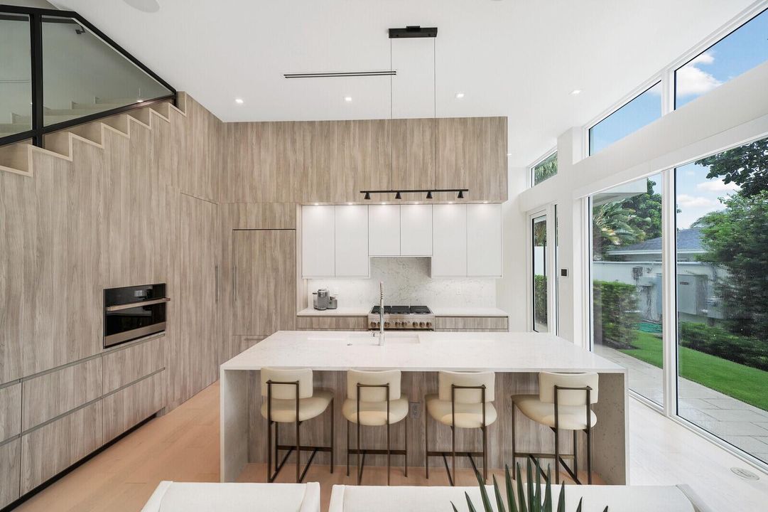 Sleek Kitchen with Custom Cabinetry
