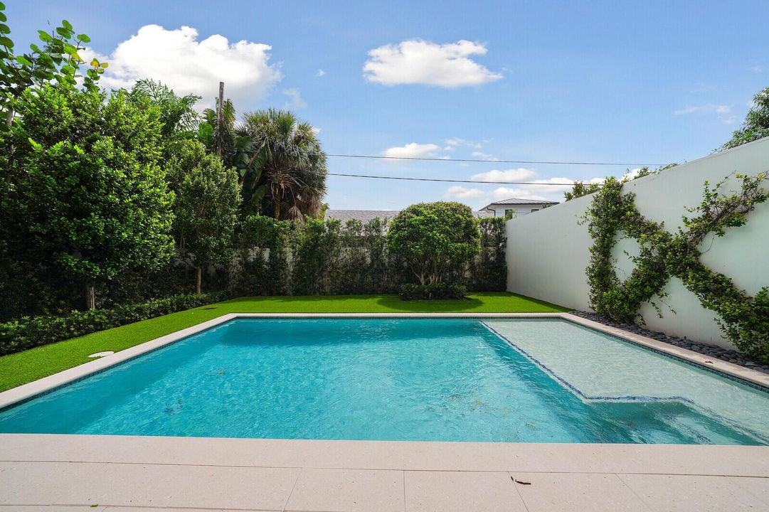 Serene Poolside Retreat