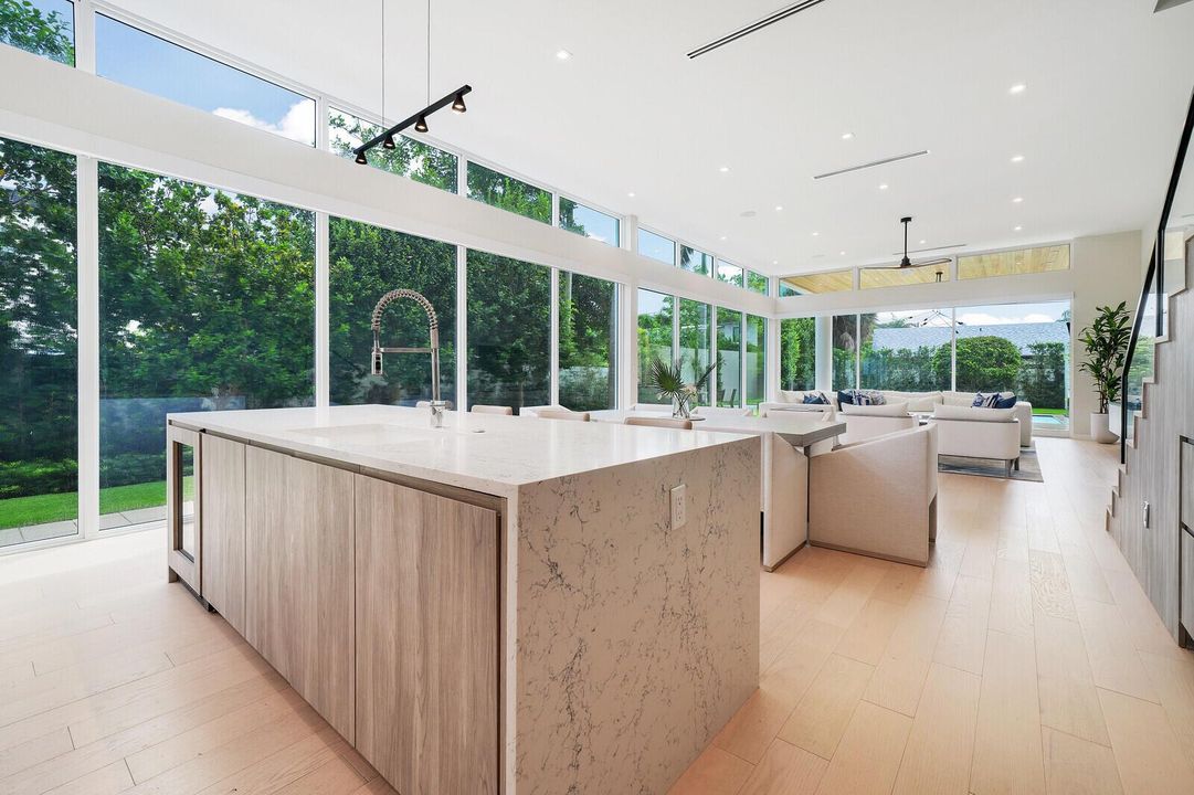 Open-Concept Living & Chef's Kitchen