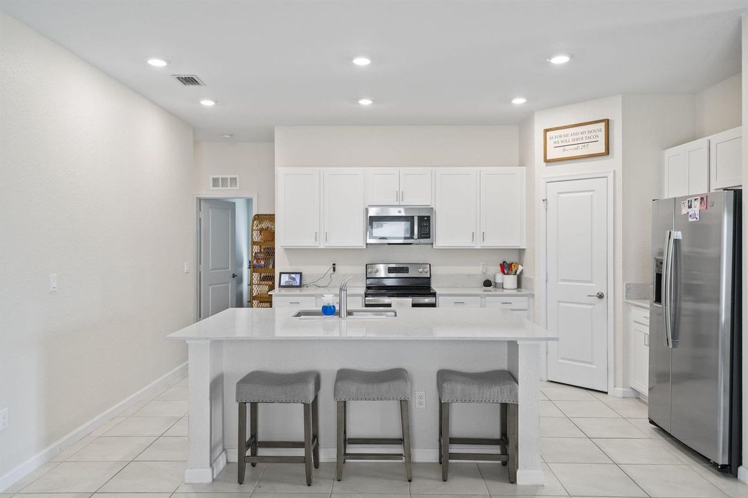 Troon Kitchen 2