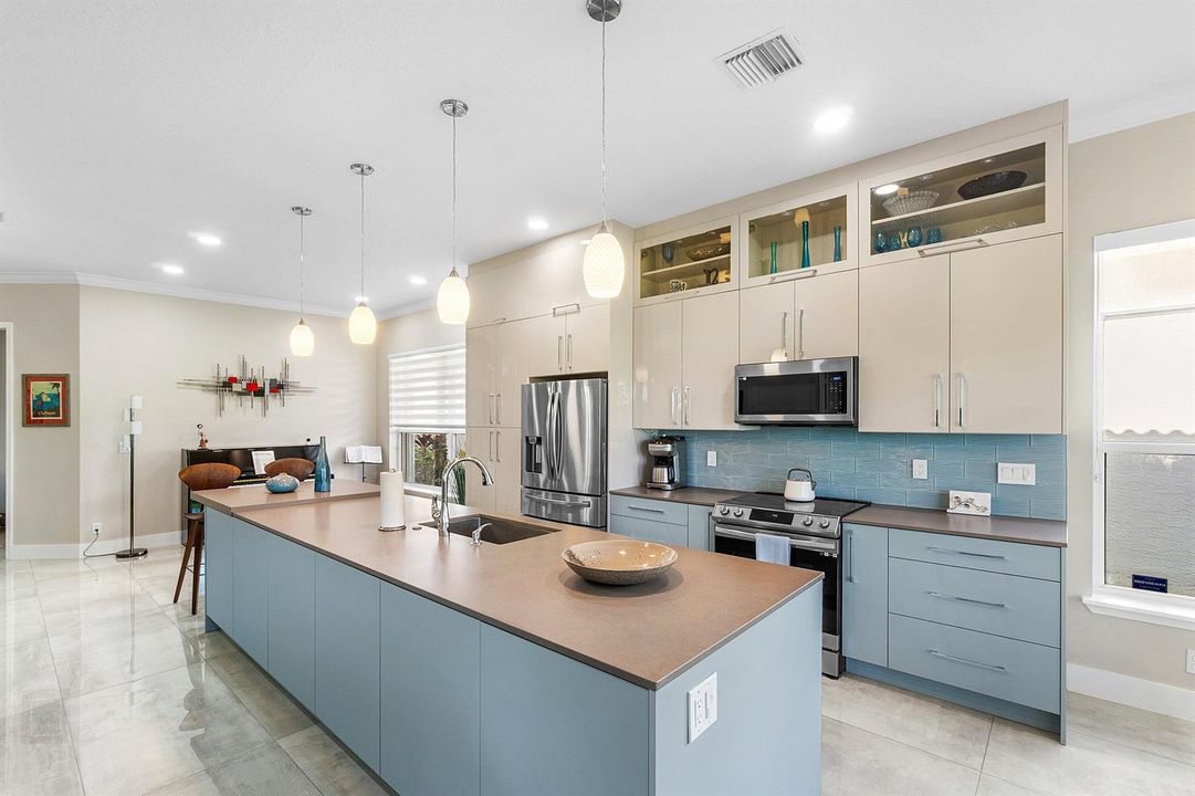 025-7181SouthportDrive-BoyntonBeach-FL-3