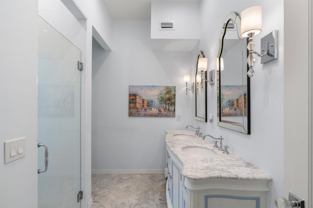 PrimaryBath2