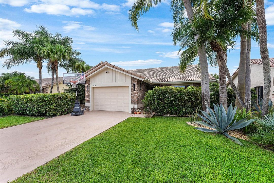 002-10588FenwayPlace-BocaRaton-FL-33498-