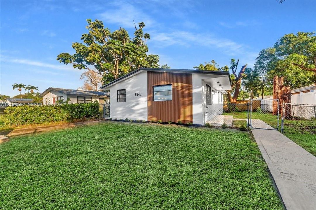 : $499,999 (3 camas, 2 baños, 1000 Pies cuadrados)