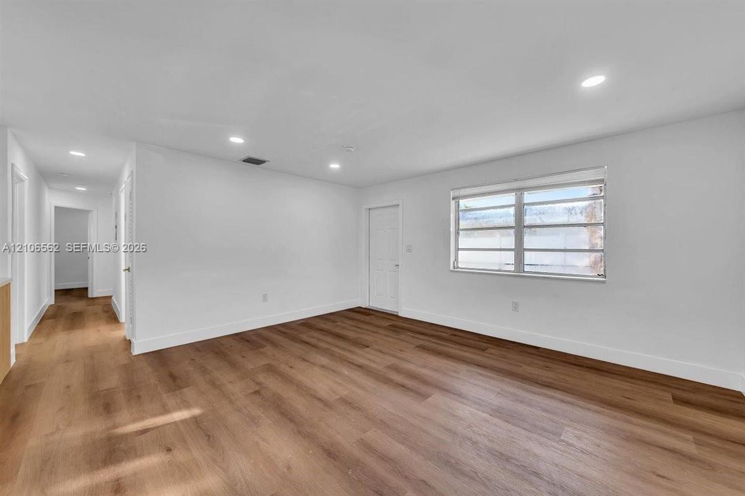 : $499,999 (3 camas, 2 baños, 1000 Pies cuadrados)