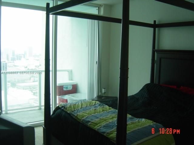 For Rent: $2,800 (1 beds, 1 baths, 838 Square Feet)