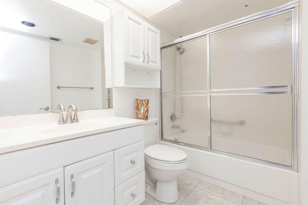 Karen-Meiners_Cambridge-2-N_The-LXA-Inc-