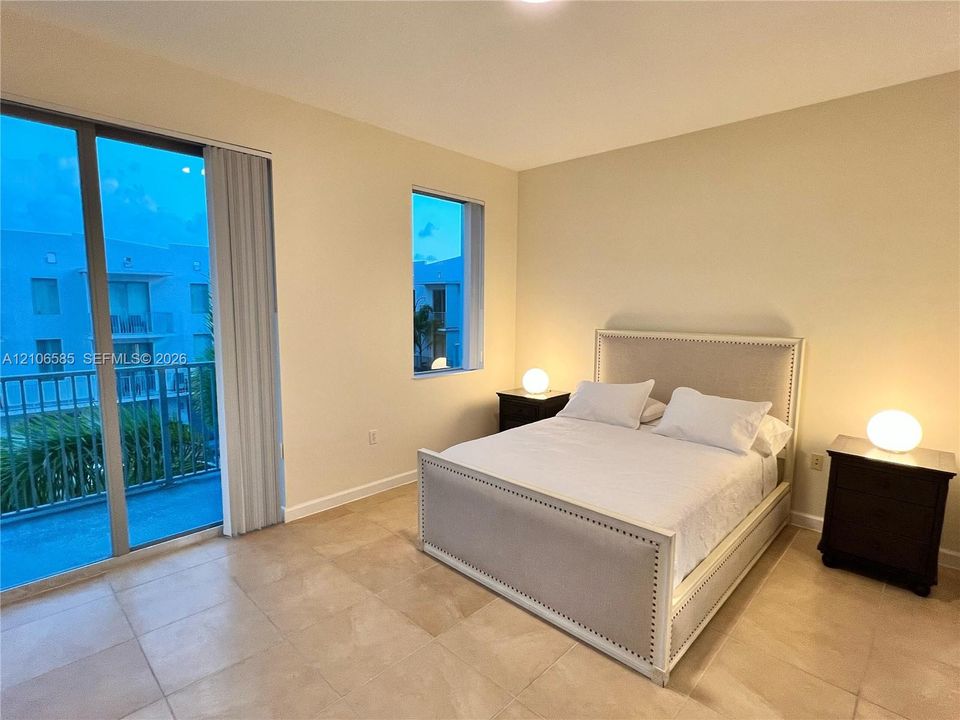 В аренду: $3,650 (3 спален, 3 ванн, 2127 Квадратных фут)