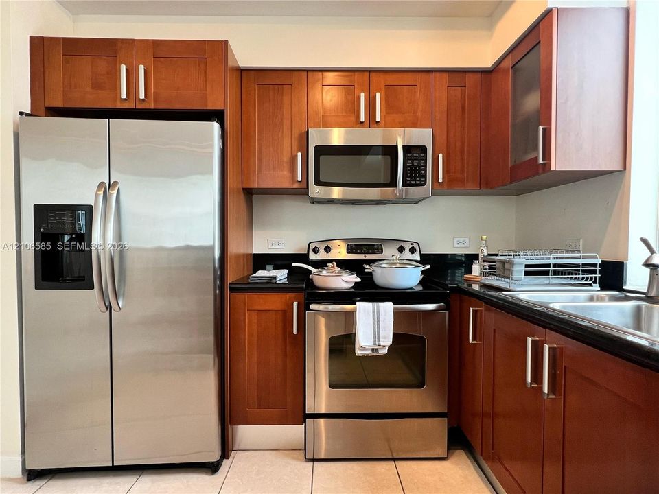 В аренду: $3,650 (3 спален, 3 ванн, 2127 Квадратных фут)