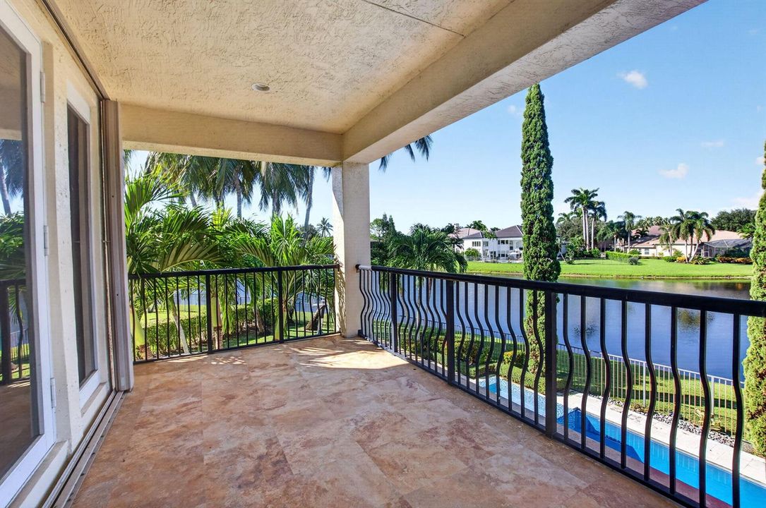 Upstairs Balcony