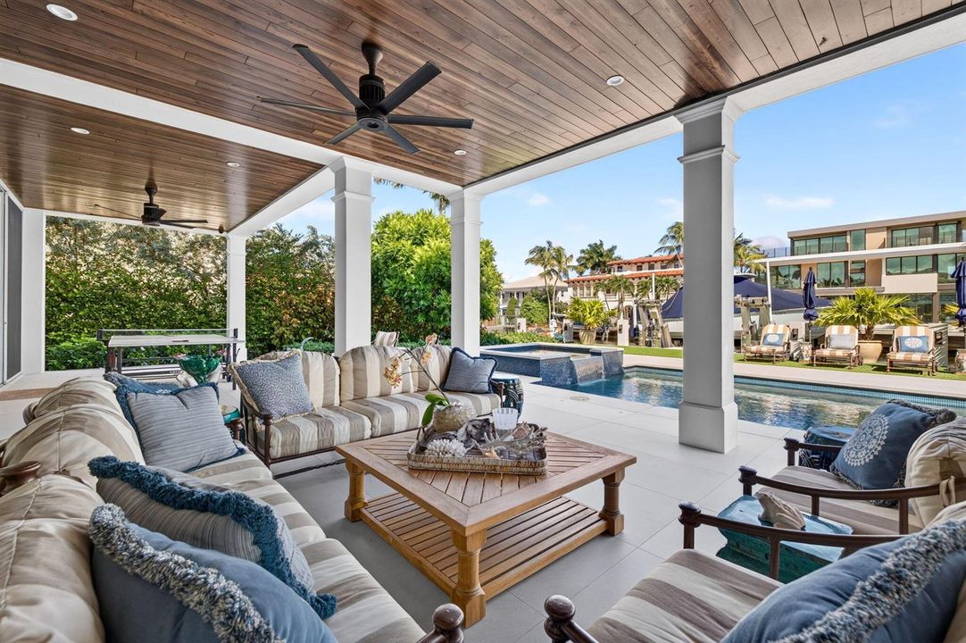 123_Covered Outdoor Lounge - View 2