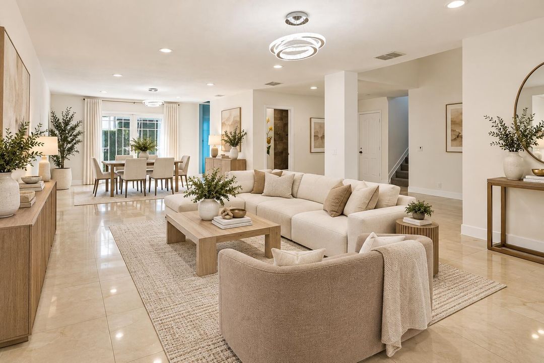 Main Living/ Dining room