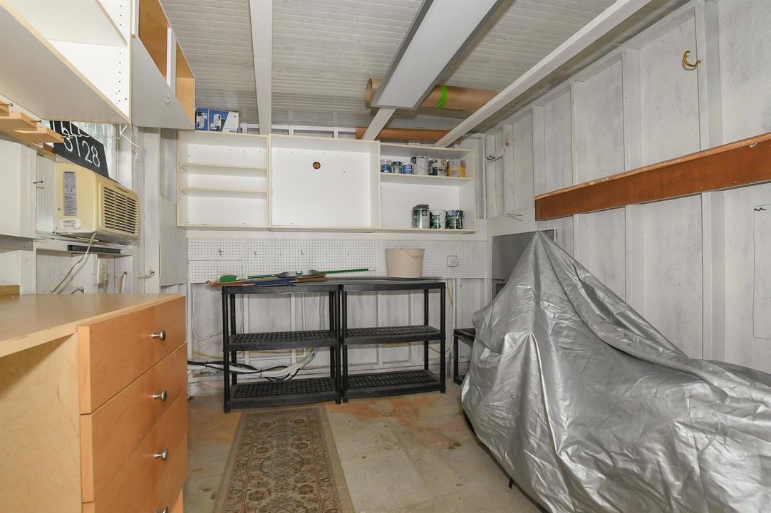 Shed