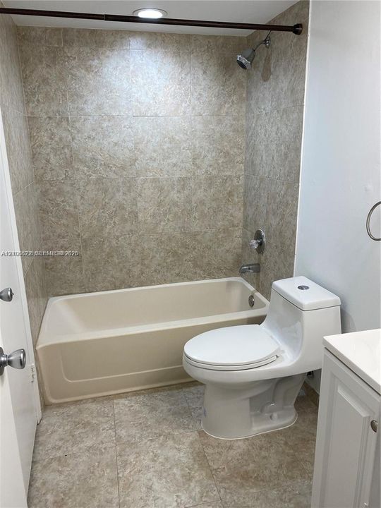В аренду: $1,900 (1 спален, 1 ванн, 676 Квадратных фут)