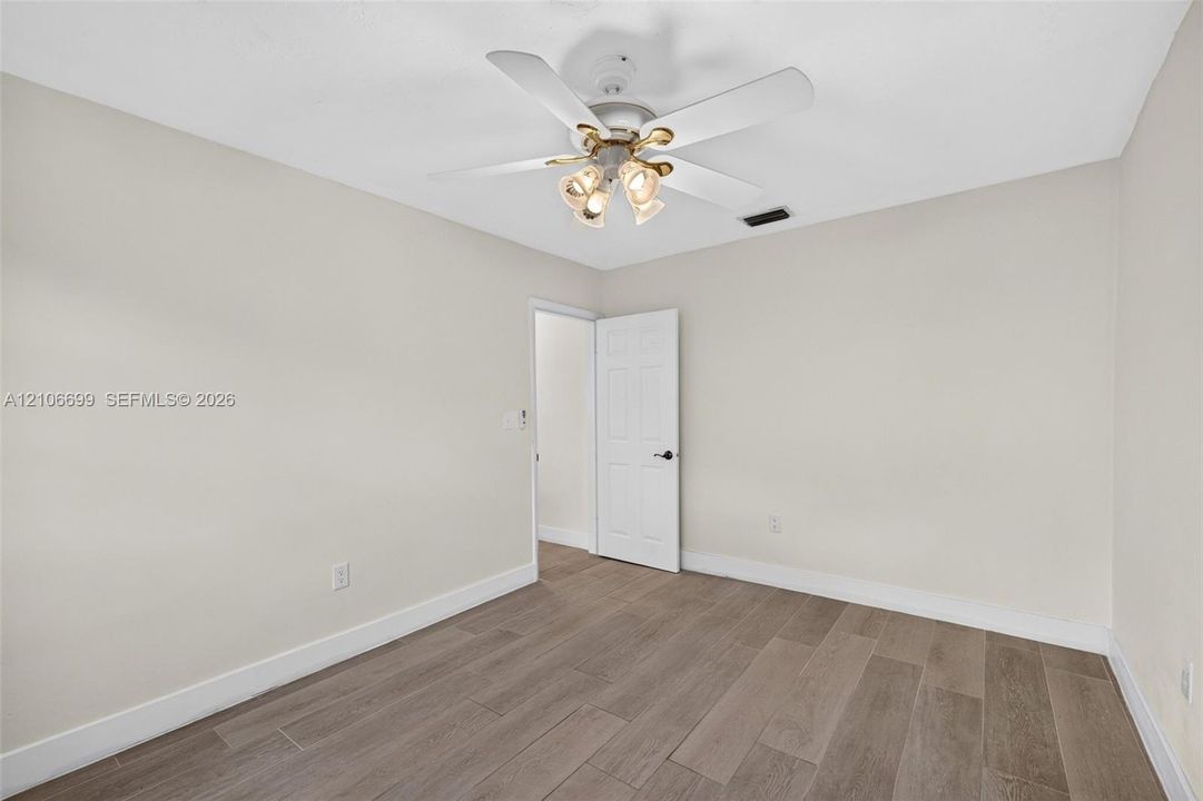 For Sale: $650,000 (3 beds, 2 baths, 1762 Square Feet)