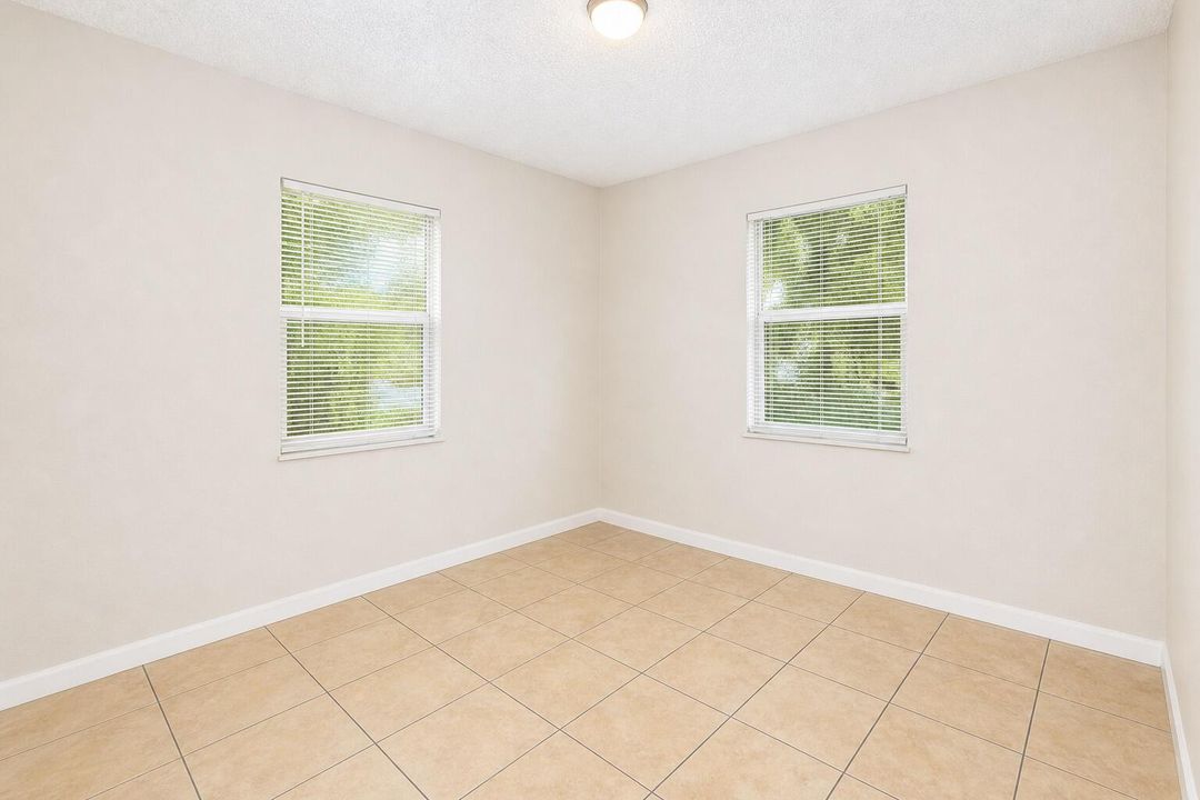 Bedroom2