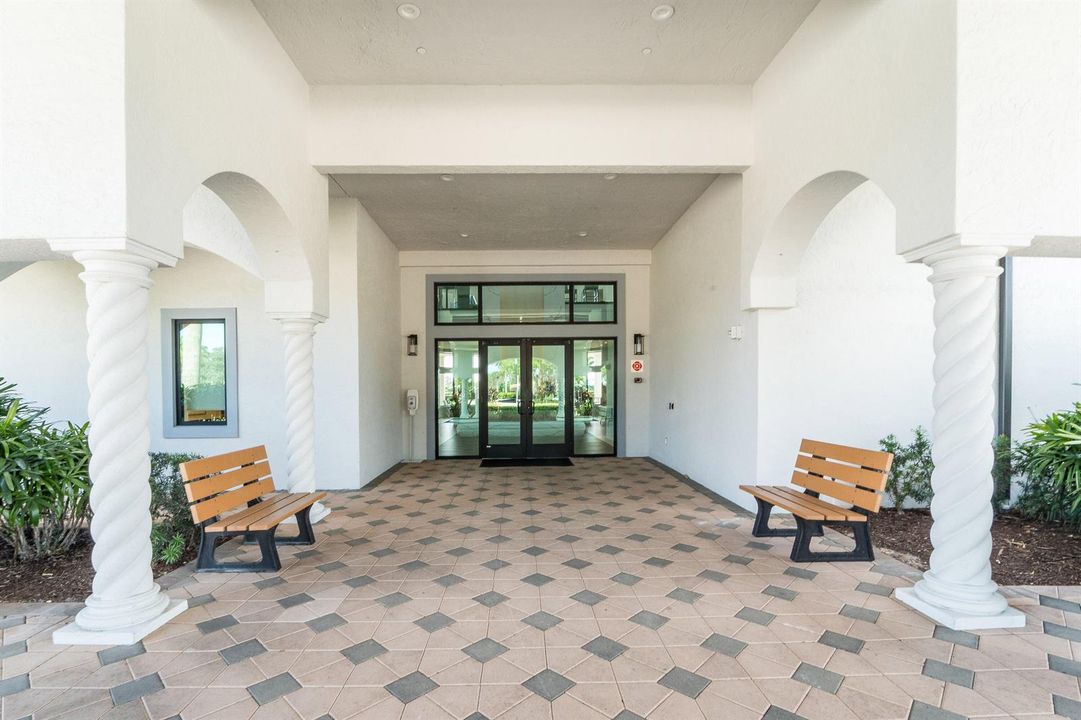 8116CormyourwayBoyntonbeach-36