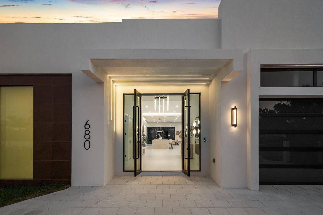 066-680HastingsStreet-BocaRaton-FL-33487