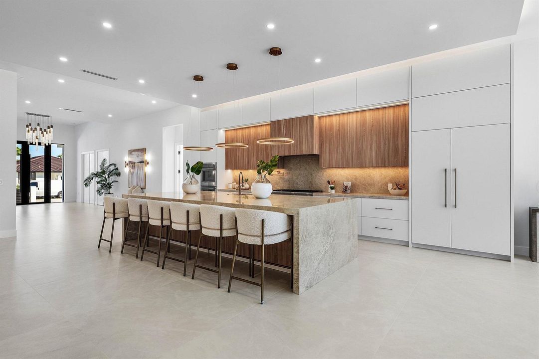 012-680HastingsStreet-BocaRaton-FL-33487