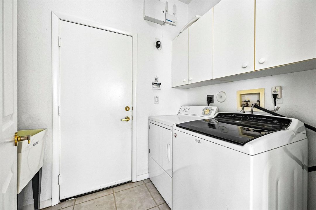 34-web-or-mls-Newquay Ct-S1410-034