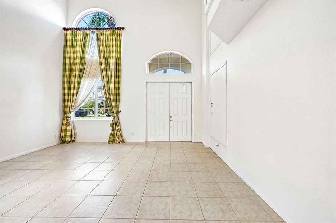 6-web-or-mls-Newquay Ct-S1410-006