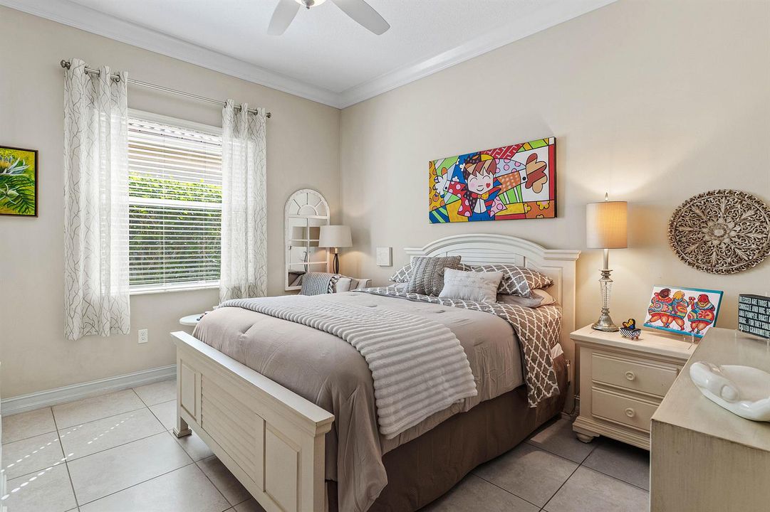 Large Guest Room