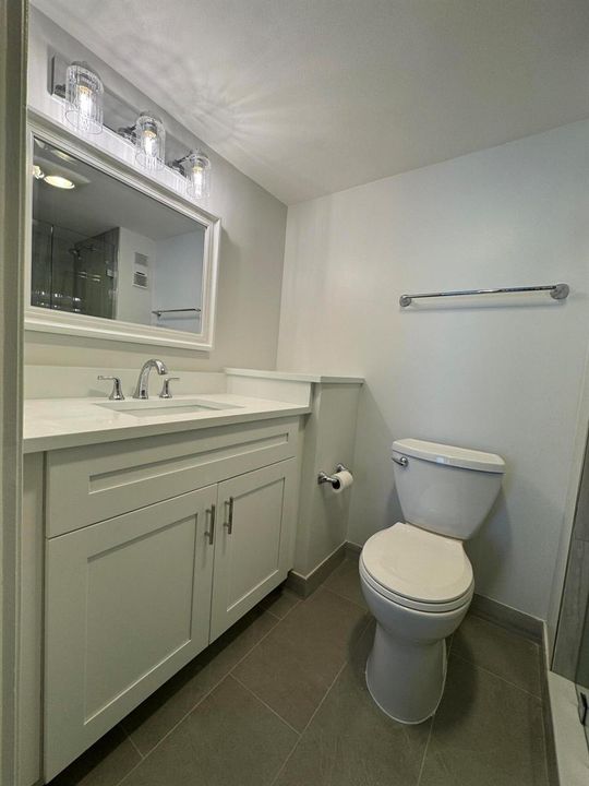 3215:108 new bathroom 3