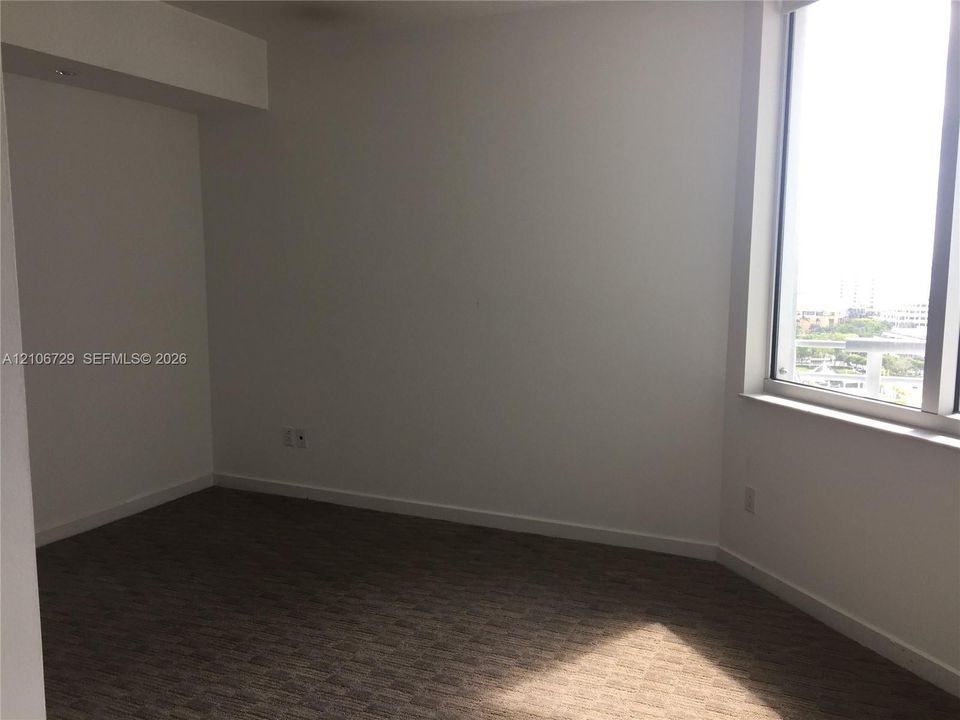 В аренду: $4,200 (2 спален, 2 ванн, 1227 Квадратных фут)