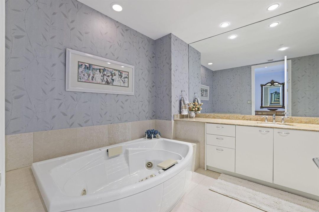 1600 South Ocean Boulevard - 36.jpg-SMAL
