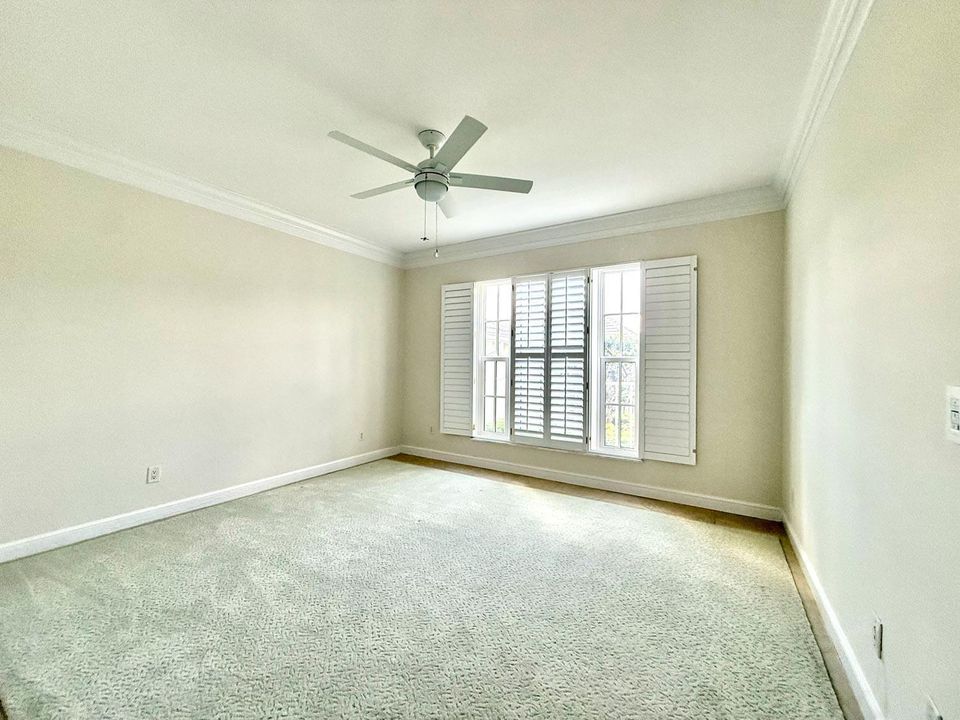 28 Third Bedroom2