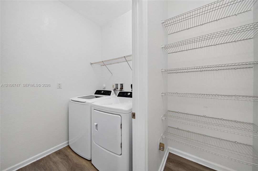 For Sale: $635,000 (4 beds, 2 baths, 2479 Square Feet)