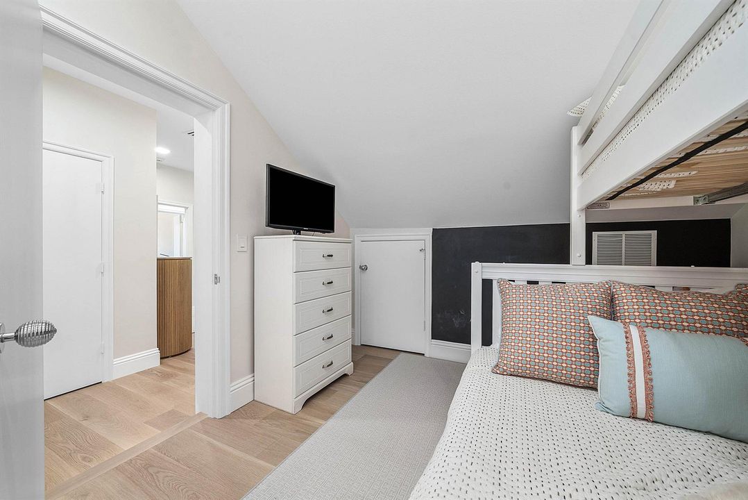 020-13660RivoliDrive-PalmBeachGardens-FL