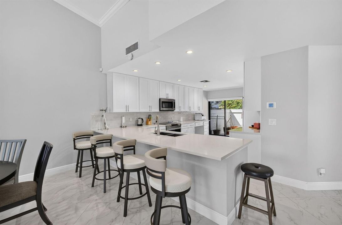 Kitchen Bar