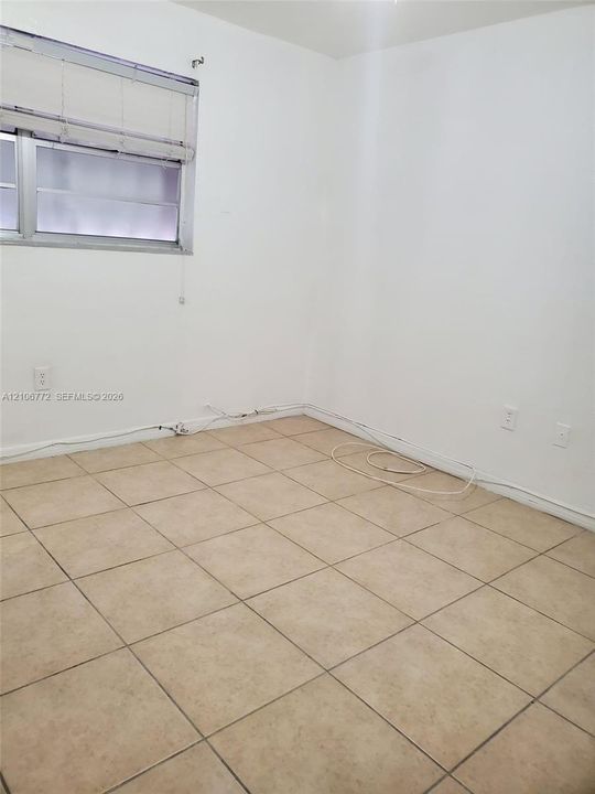 For Rent: $2,100 (2 beds, 1 baths, 667 Square Feet)
