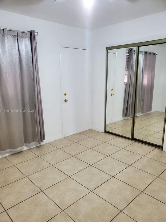 For Rent: $2,100 (2 beds, 1 baths, 667 Square Feet)