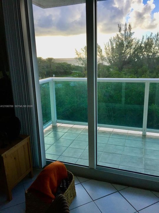 В аренду: $3,500 (2 спален, 2 ванн, 1603 Квадратных фут)