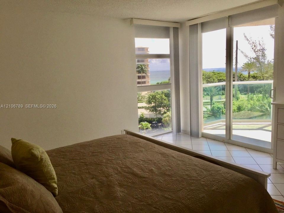 В аренду: $3,500 (2 спален, 2 ванн, 1603 Квадратных фут)