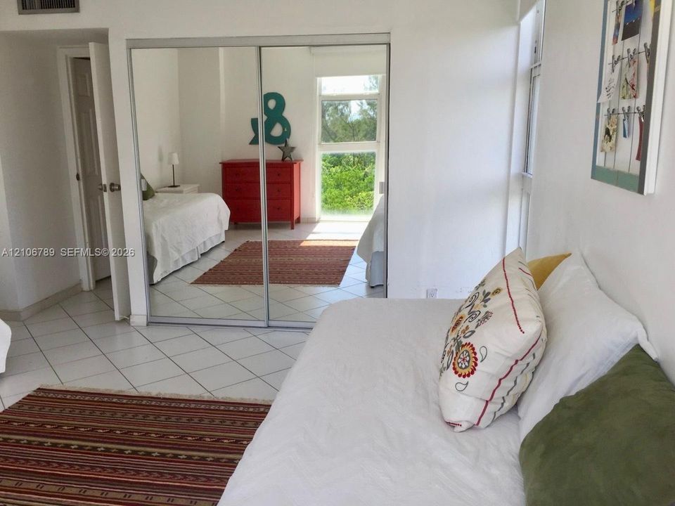 В аренду: $3,500 (2 спален, 2 ванн, 1603 Квадратных фут)