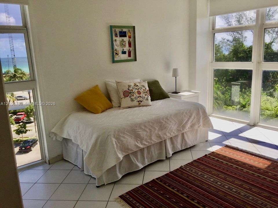 В аренду: $3,500 (2 спален, 2 ванн, 1603 Квадратных фут)