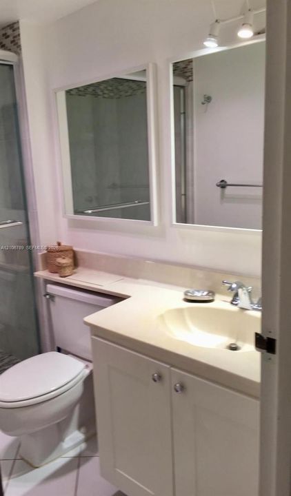 В аренду: $3,500 (2 спален, 2 ванн, 1603 Квадратных фут)