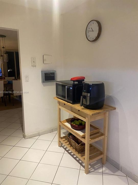 В аренду: $3,500 (2 спален, 2 ванн, 1603 Квадратных фут)