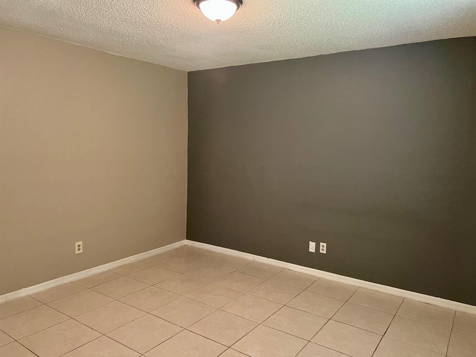 Collings Rental - 009 - Primary Bedroom