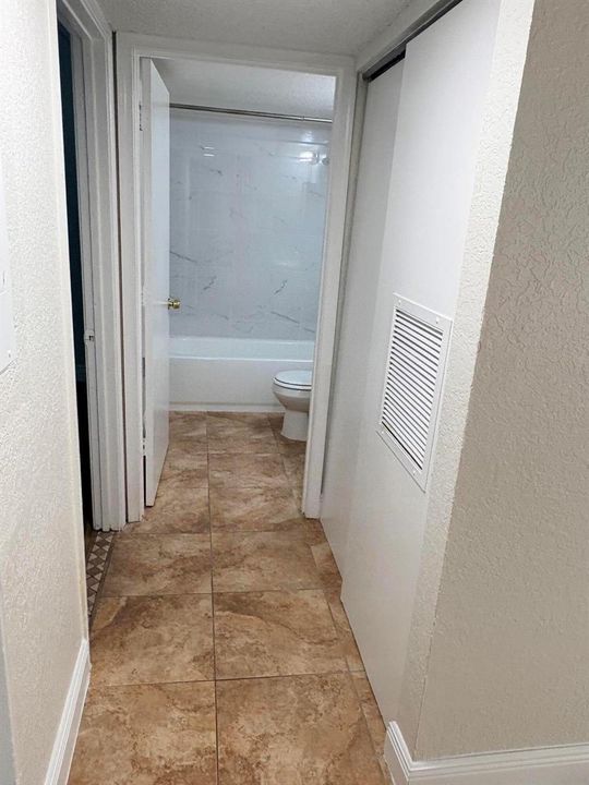 HALLWAY / BATHROOM