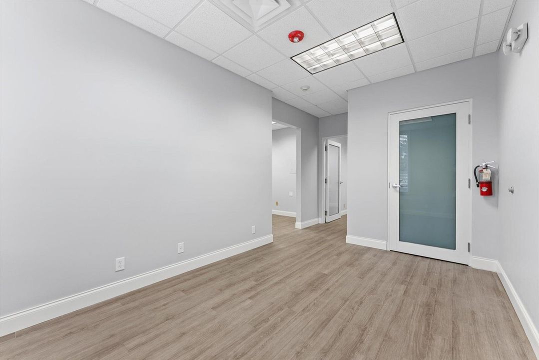 05 - Entry Hall
