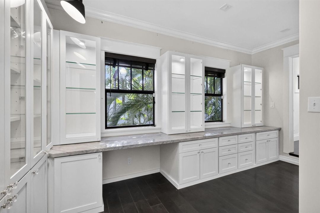 Custom Closet and Vanity