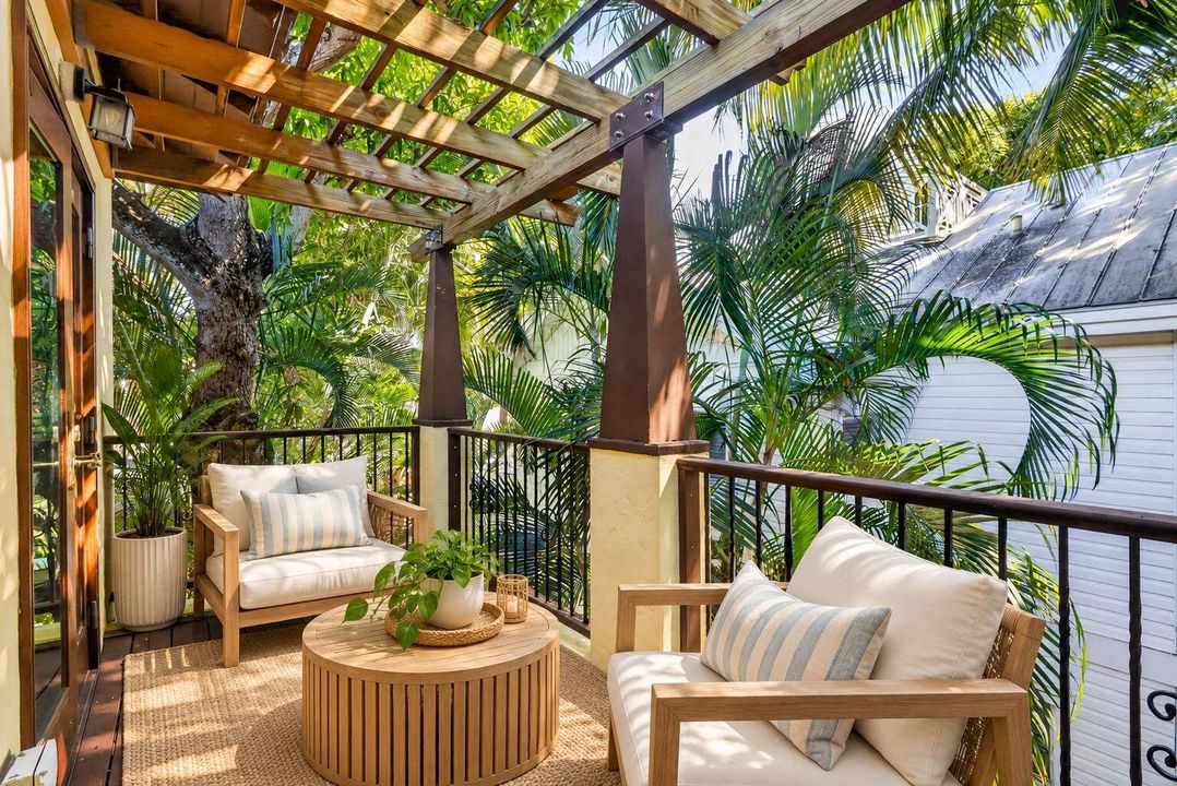 2nd Floor Balcony