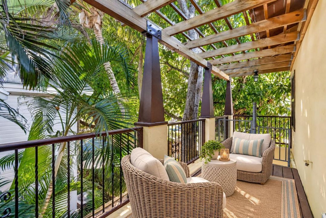 2nd Floor Balcony