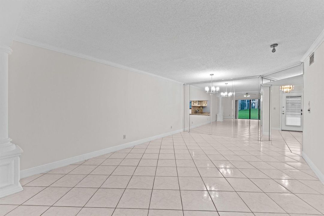 6-web-or-mls-A7408607